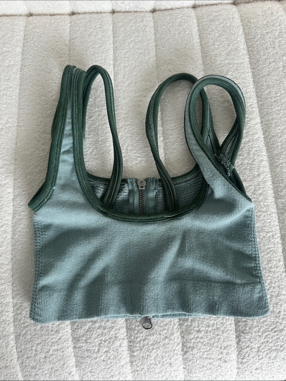 urban outfitters out from under crop top - Picture 7 of 7